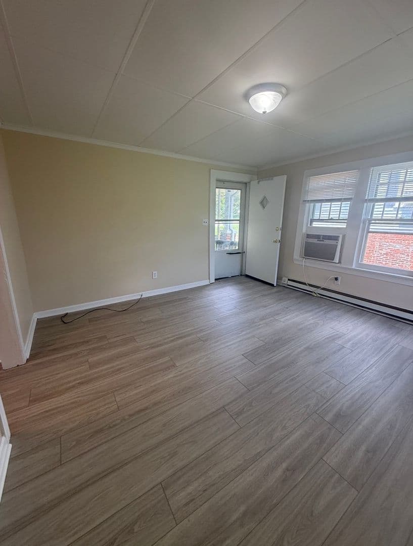 Winston Salem Apartment: 1429 W. Fourth St.