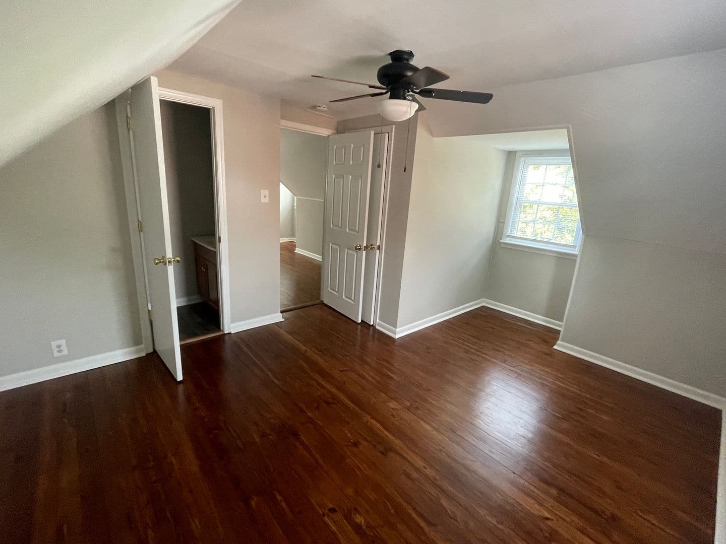 Richmond House: 1010 E 17th St
