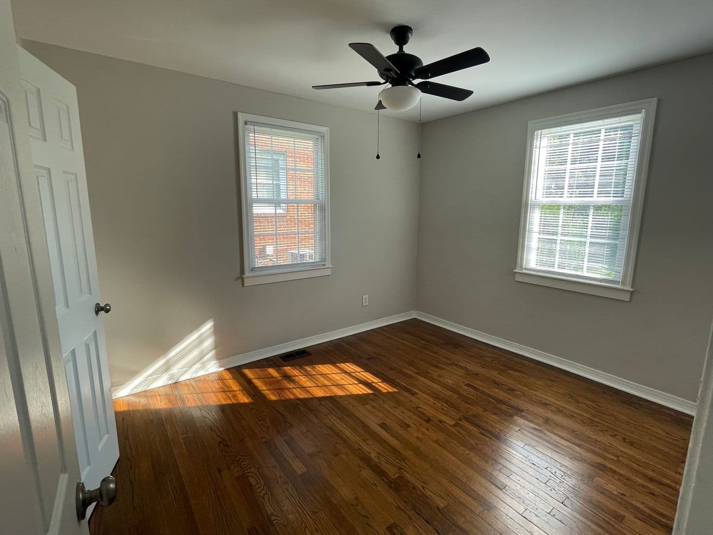 Richmond House: 1010 E 17th St