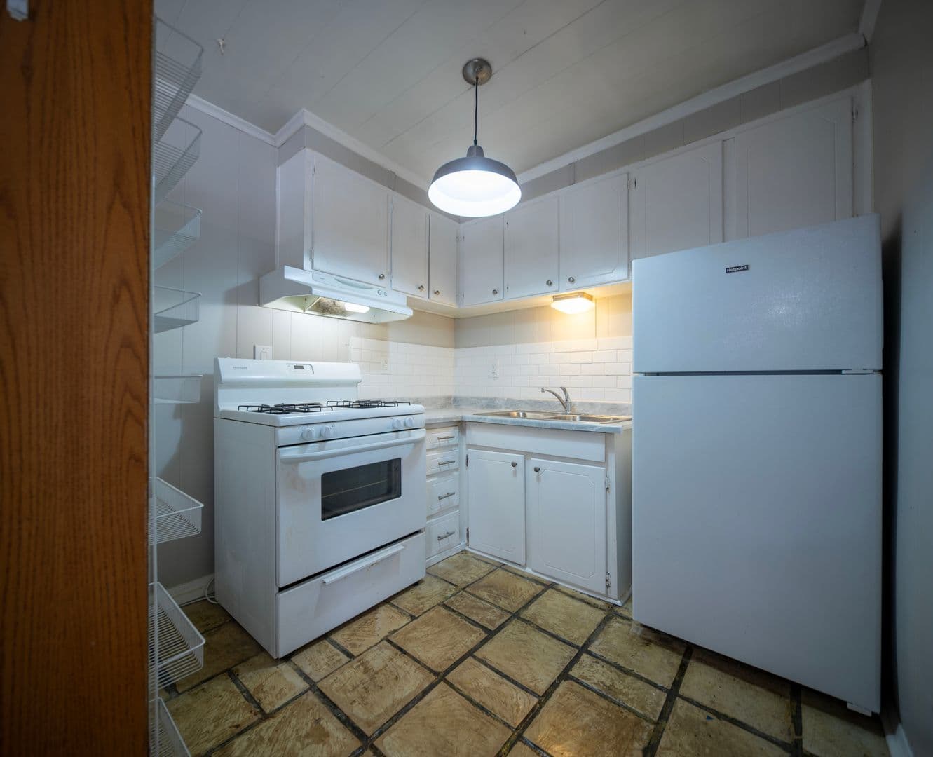 Denton Apartment: 1717 N. Locust St