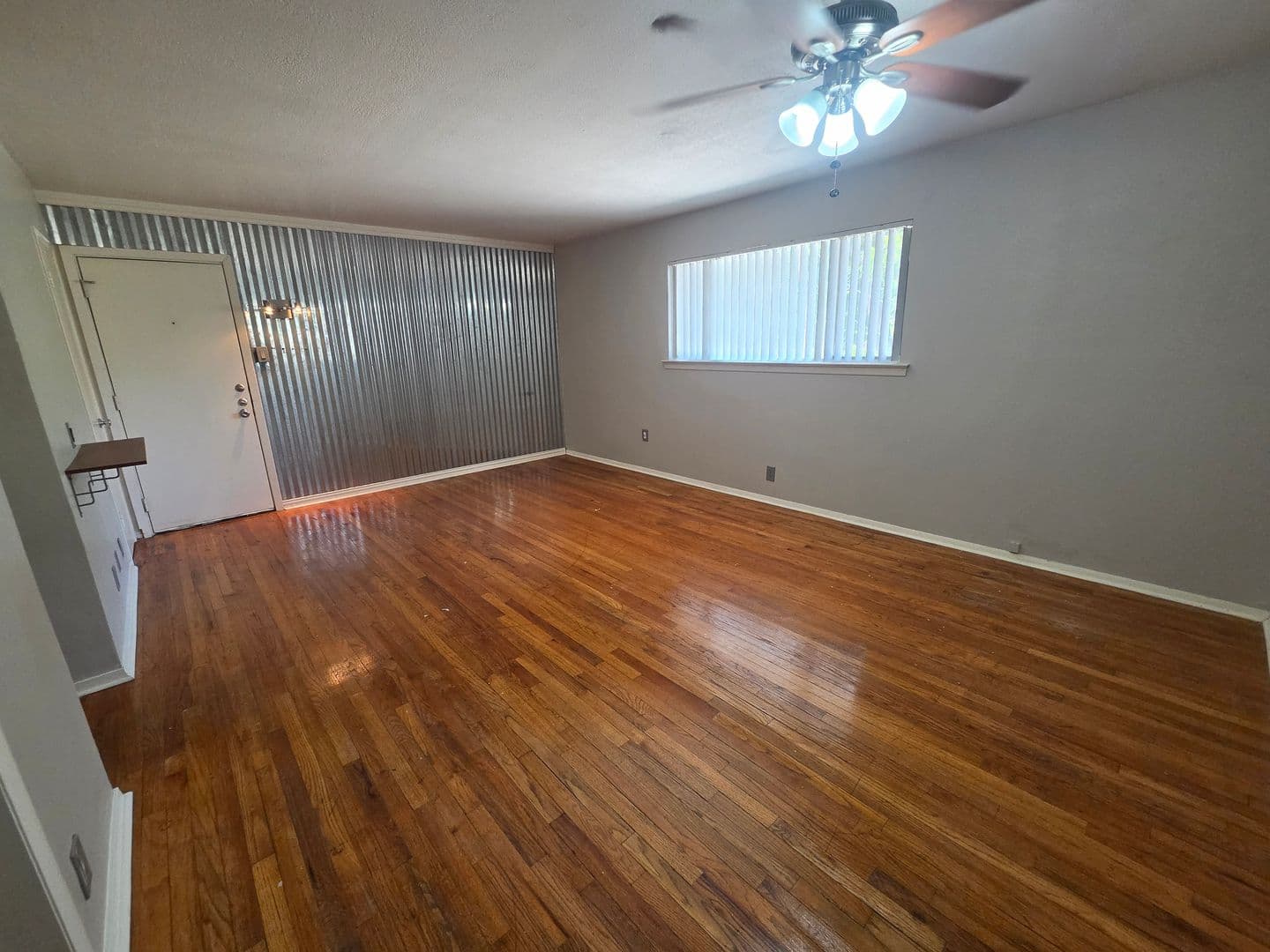 Denton Apartment: 804 N Locust St