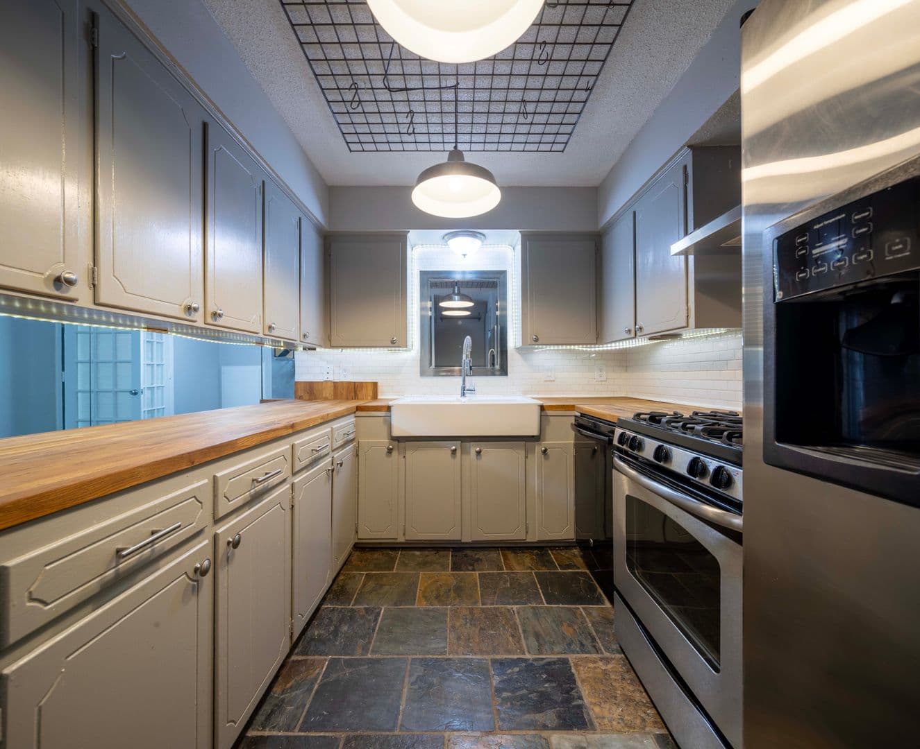 Denton Apartment: 1717 N. Locust St