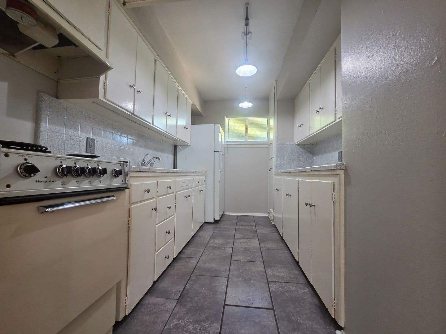 Denton Apartment: 804 N Locust St