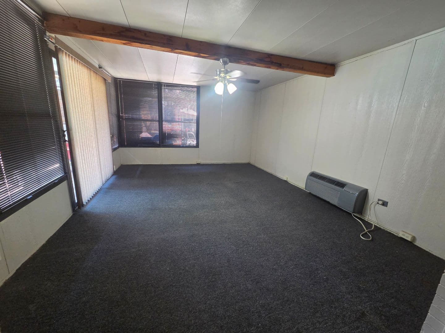 Denton Apartment: 1717 N. Locust St