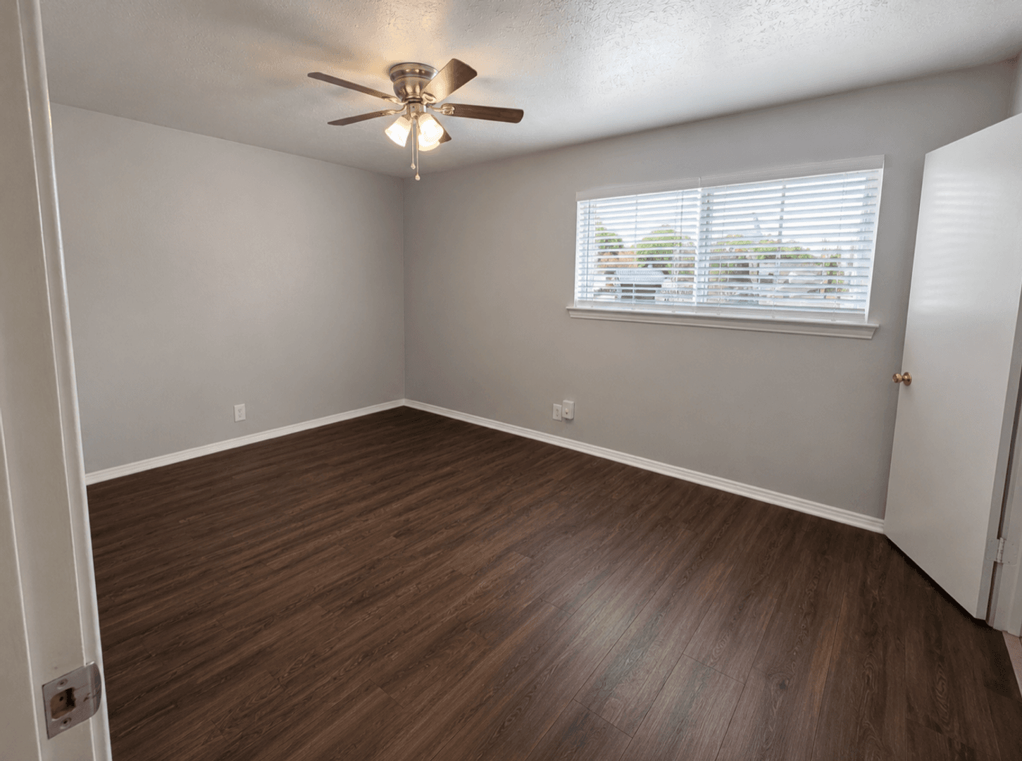 Denton Apartment: 2434 Louise Street