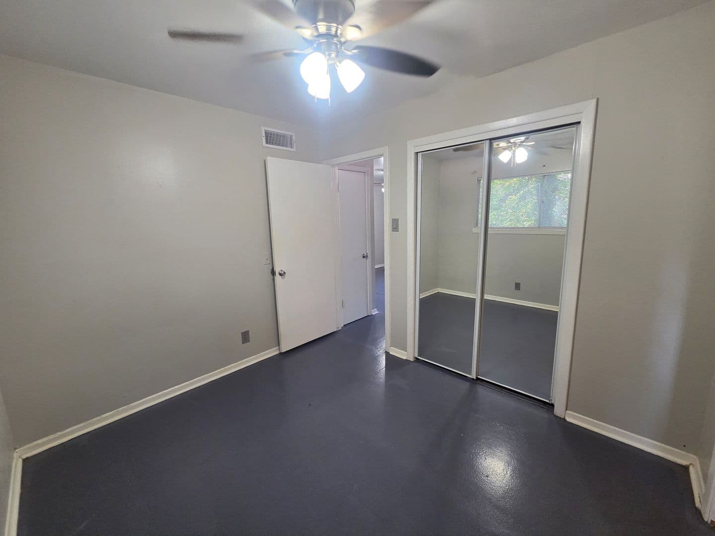 Denton Apartment: 804 N Locust St