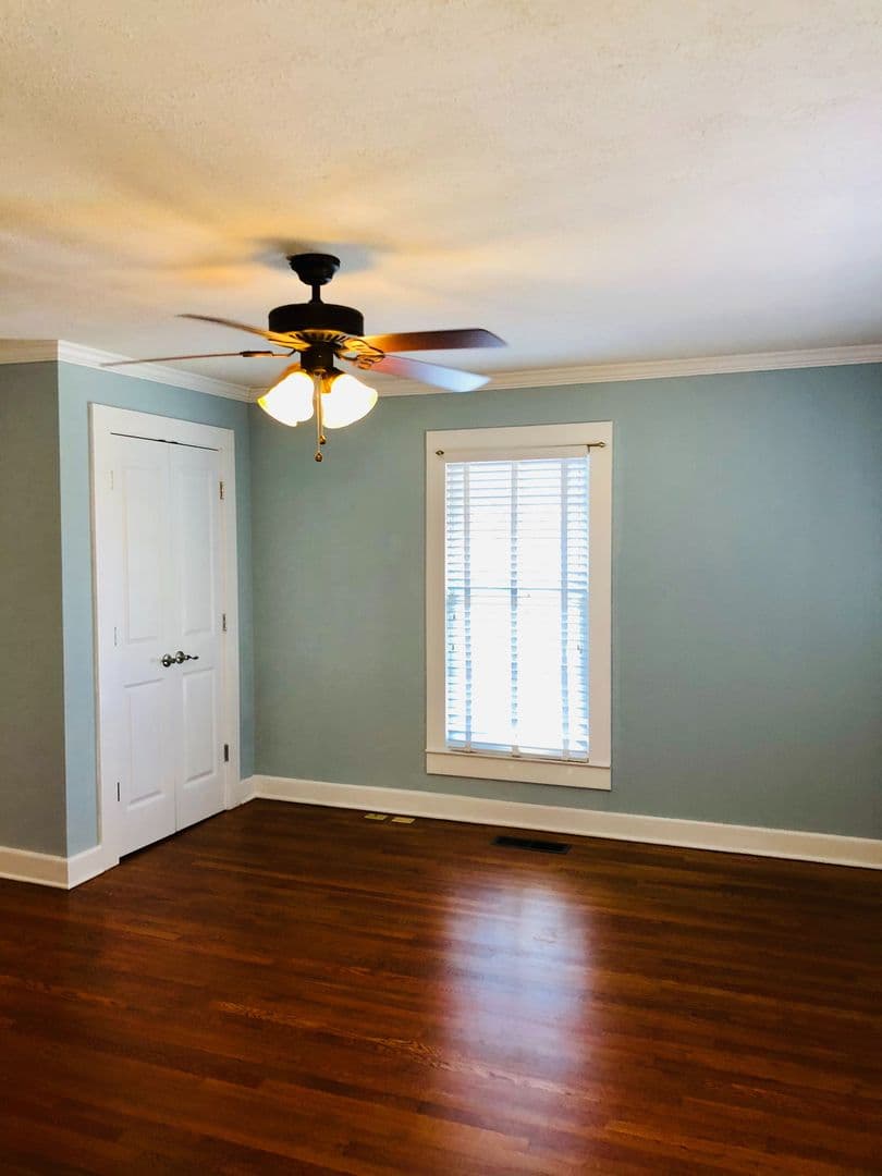 Madison House: 335 Plum Street