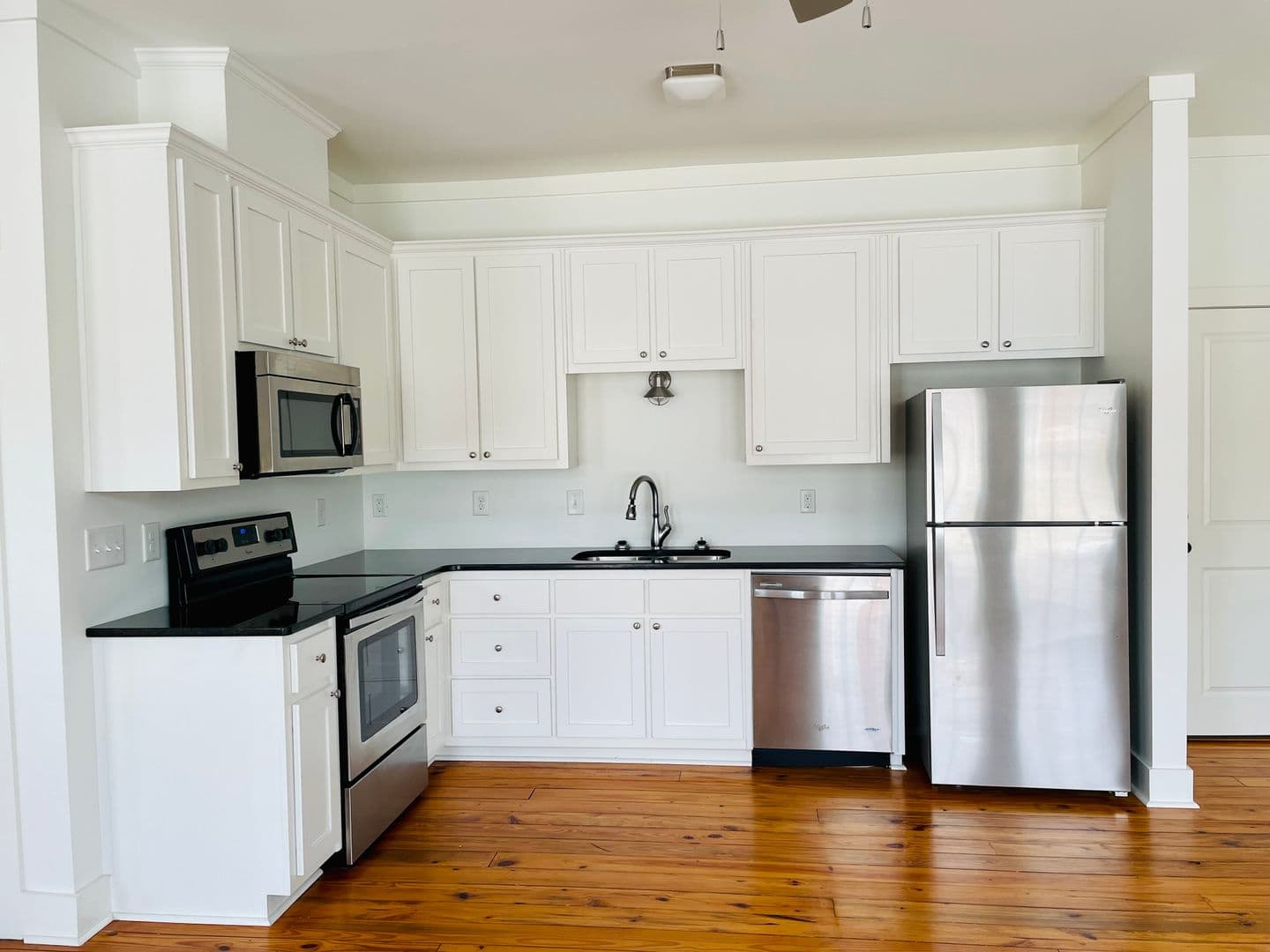 Madison Apartment: 231 Hancock Street