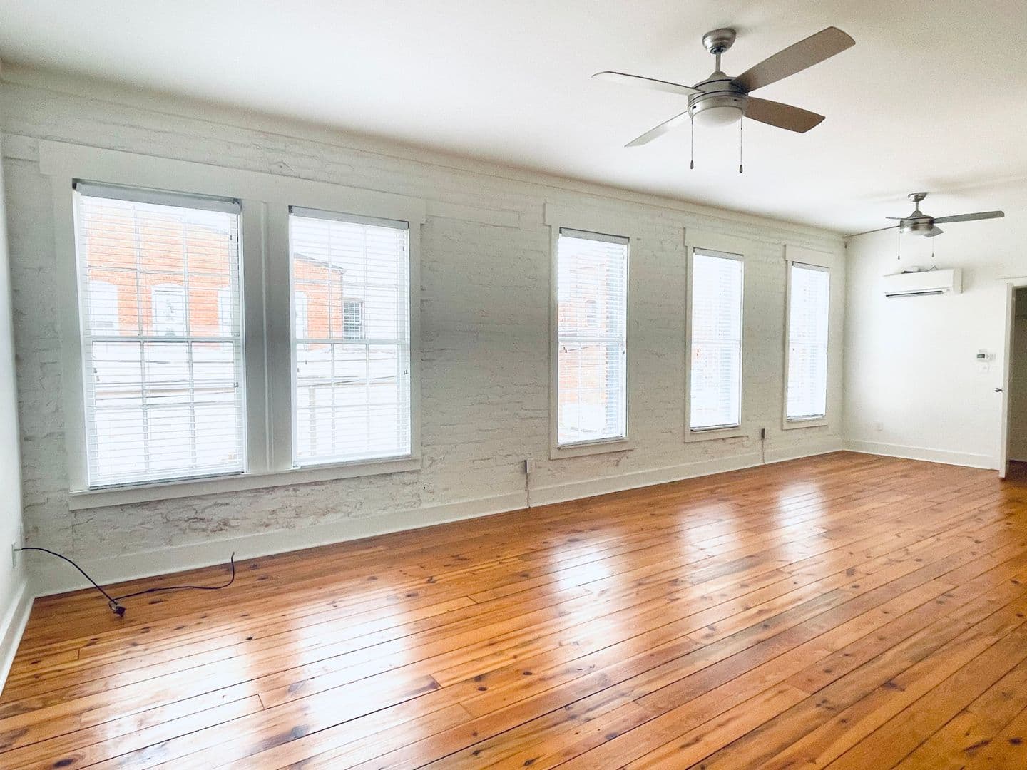 Madison Apartment: 231 Hancock Street