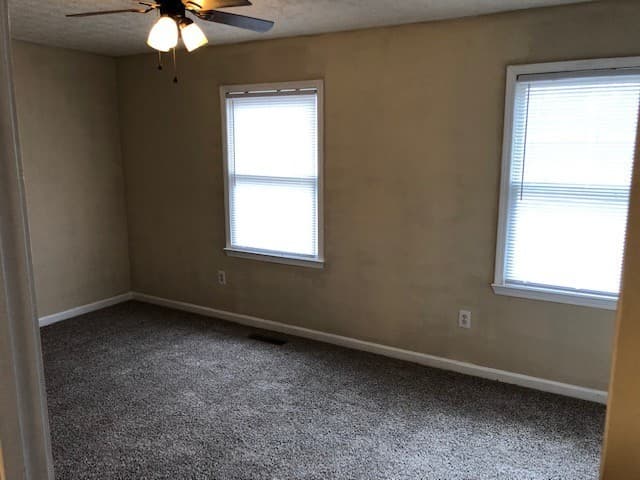 Madison Apartment: 363 E Jefferson Street