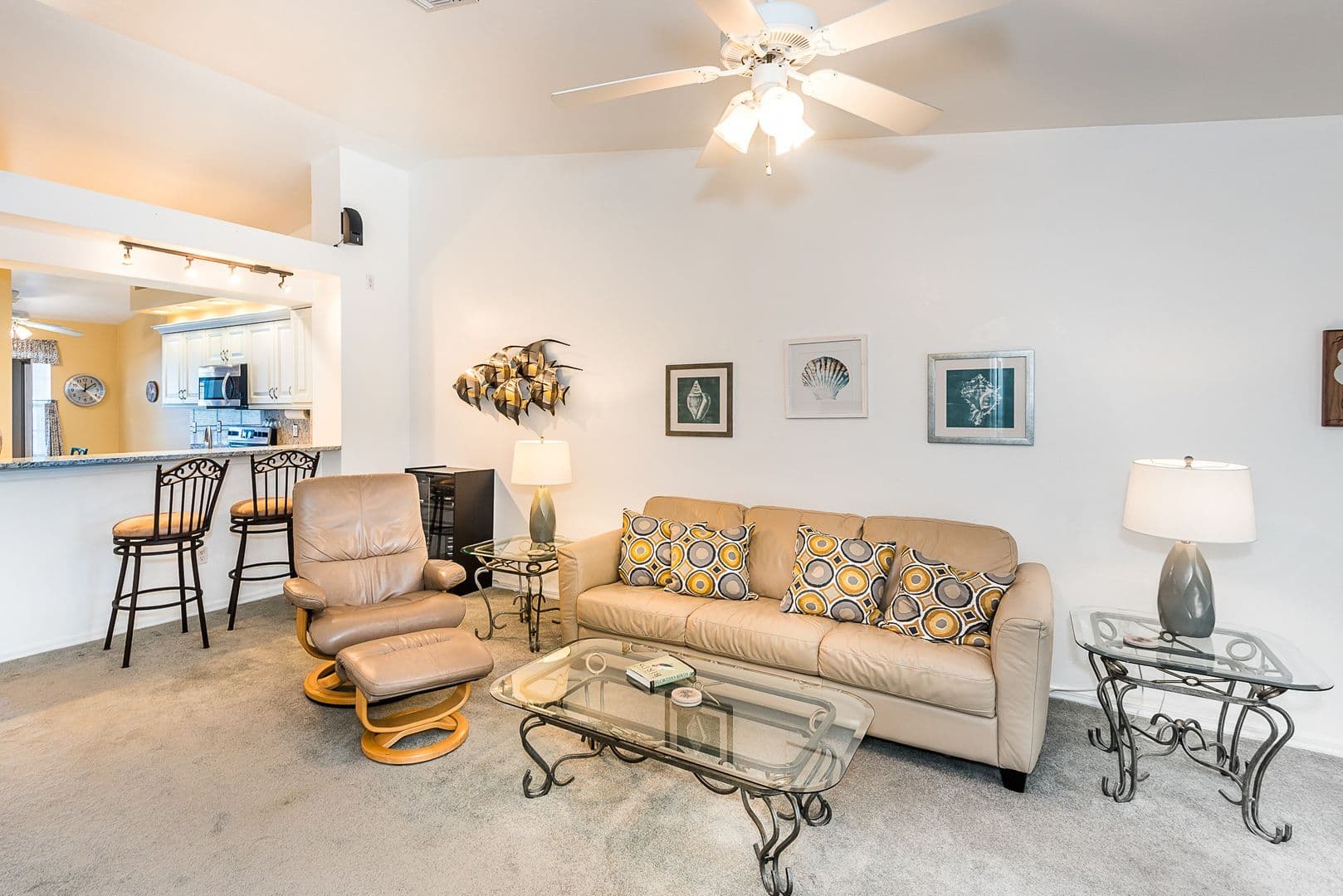 Lake Suzy Apartment: 11644 SW Egret Circle #506