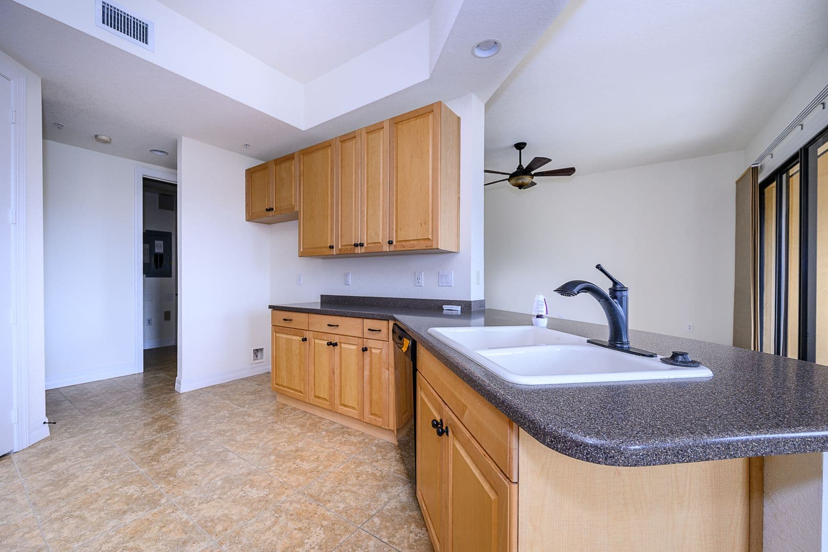 Punta Gorda Condo: 99 Vivante Blvd., Bldg5 #404