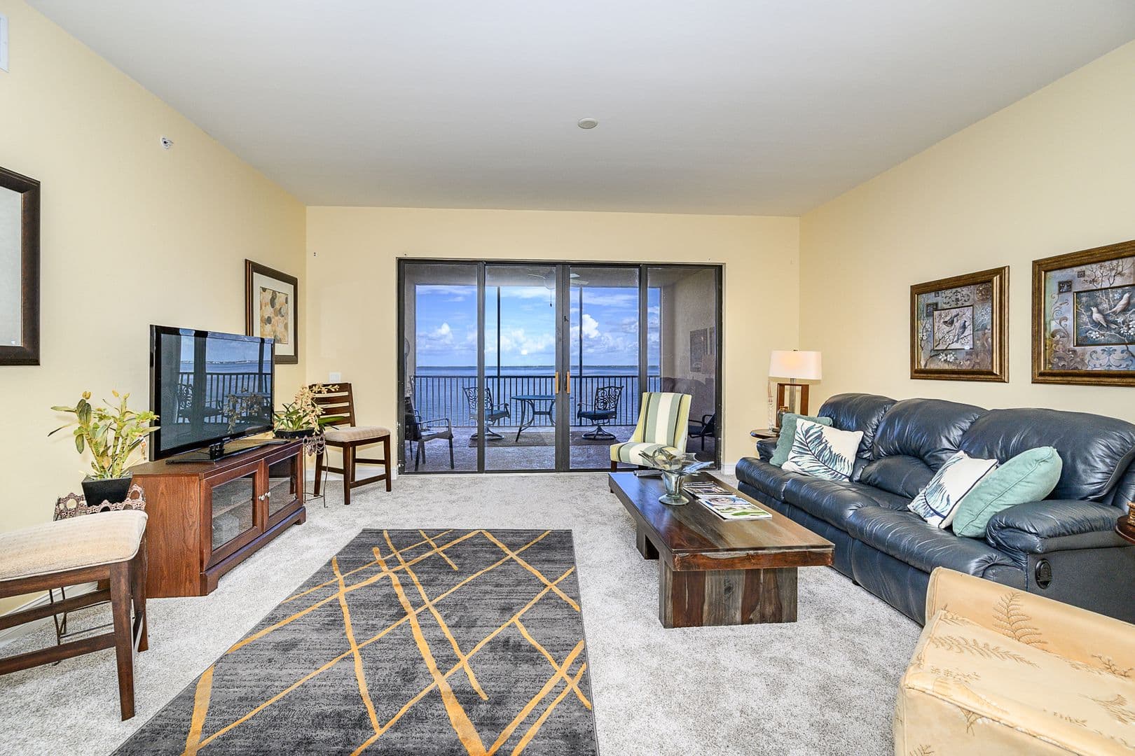 Punta Gorda Condo: 85 Vivante Blvd, Blgg 19, #402 ( aka 8542)