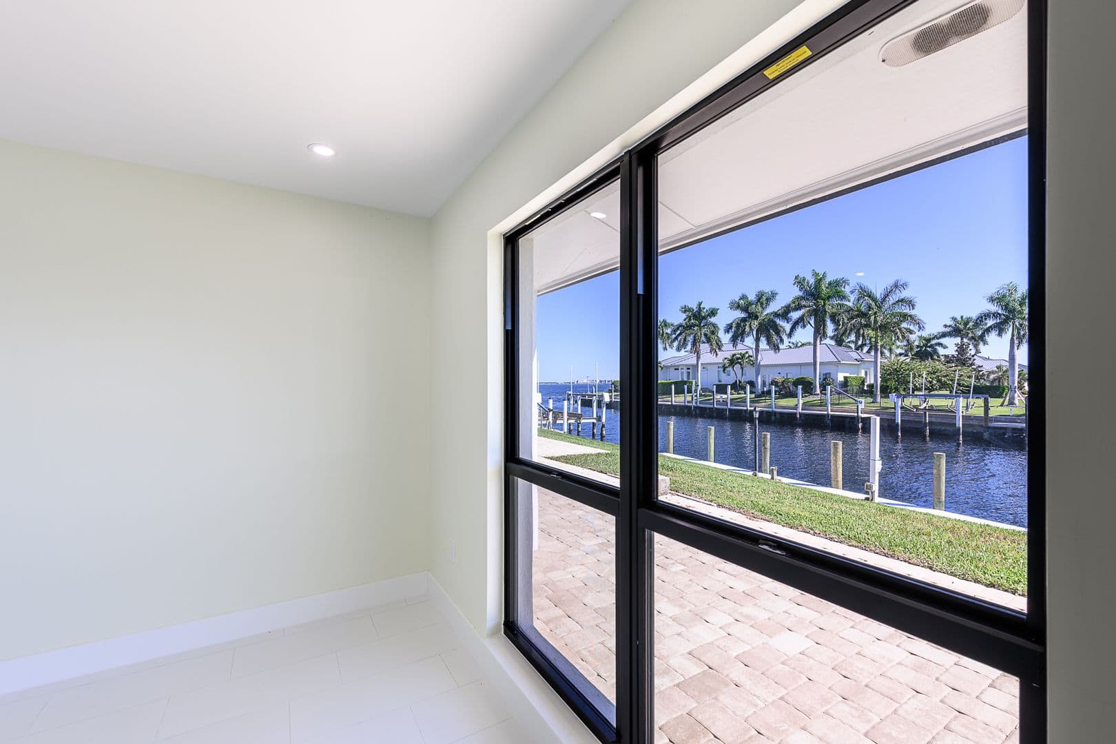Punta Gorda House: 12 Sabal Dr