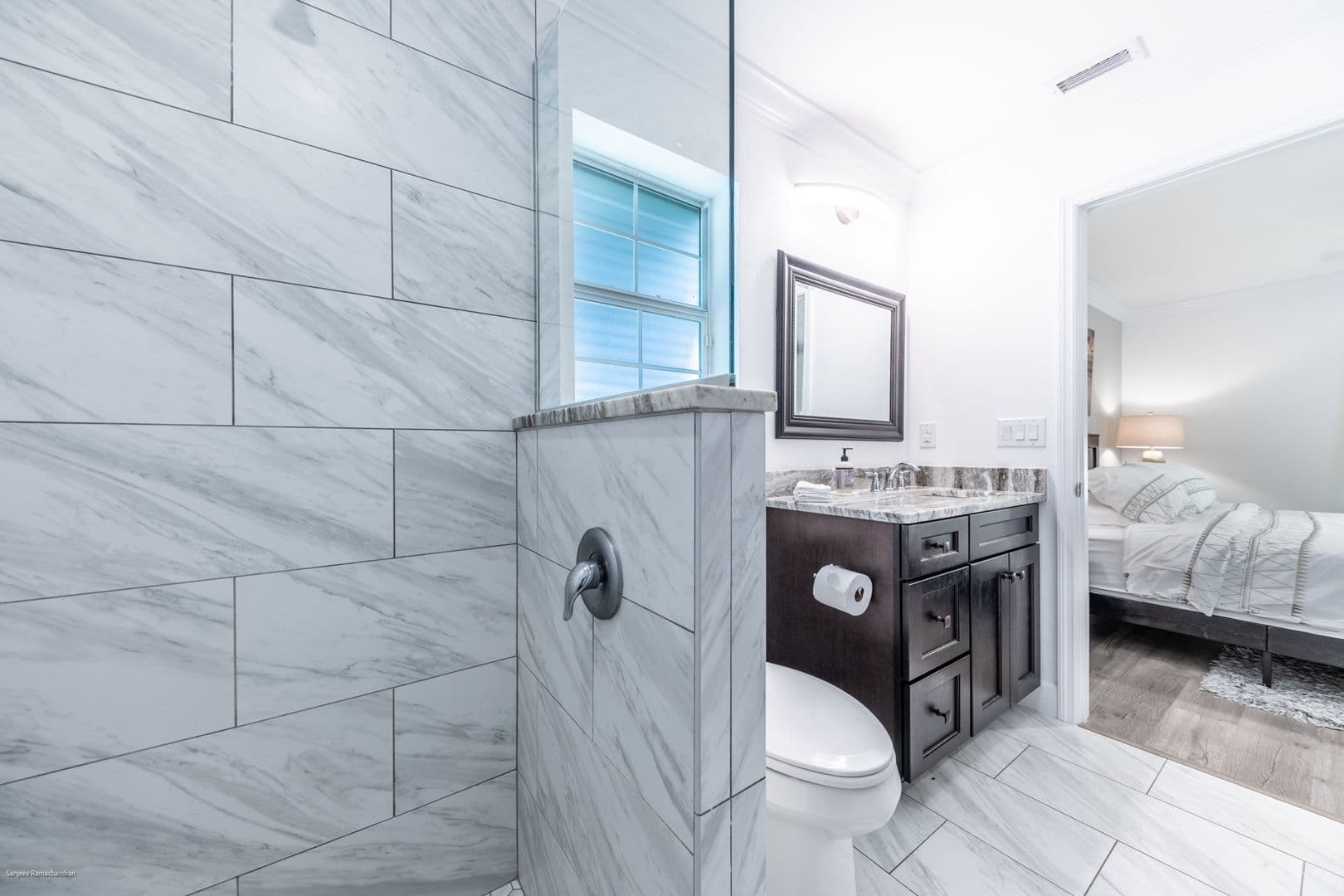 Punta Gorda Apartment: 327 Harvey St