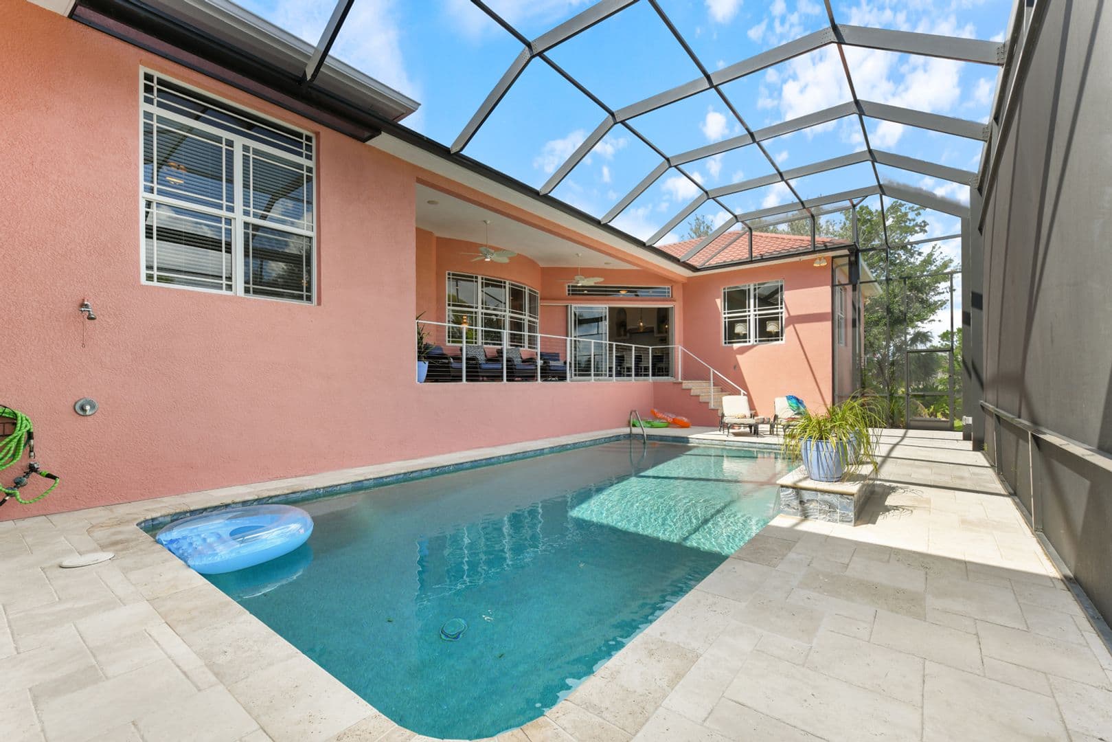 Port Charlotte Apartment: 4409 Crews Ct