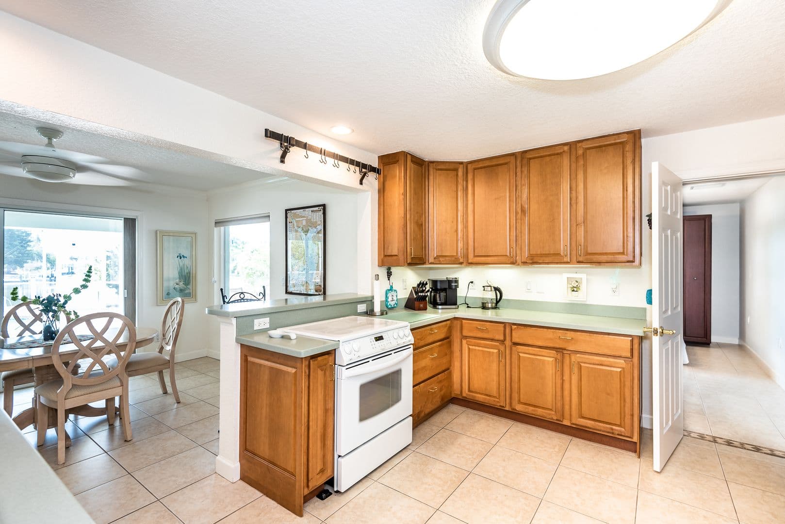 Port Charlotte Apartment: 129 Cousley Dr.