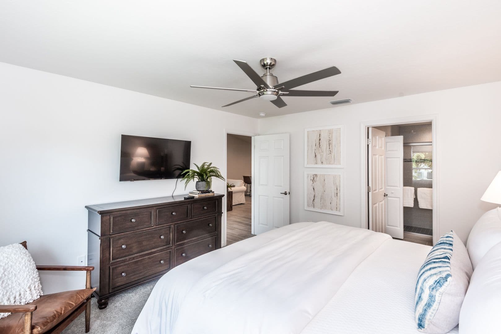Punta Gorda Apartment: 215 Lewis Circle #111