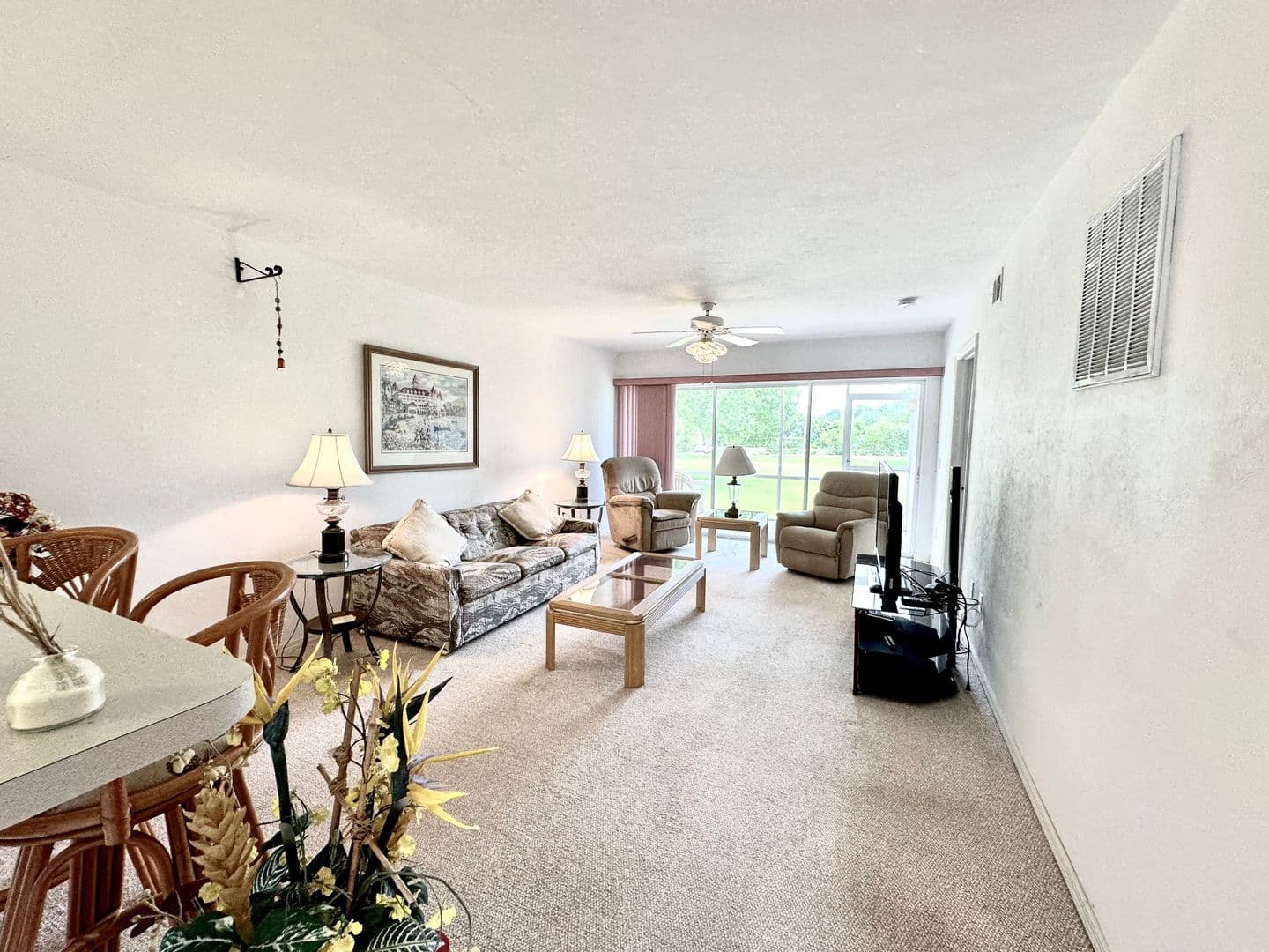 Lake Suzy Apartment: 11644 SW Egret Cir. #1102