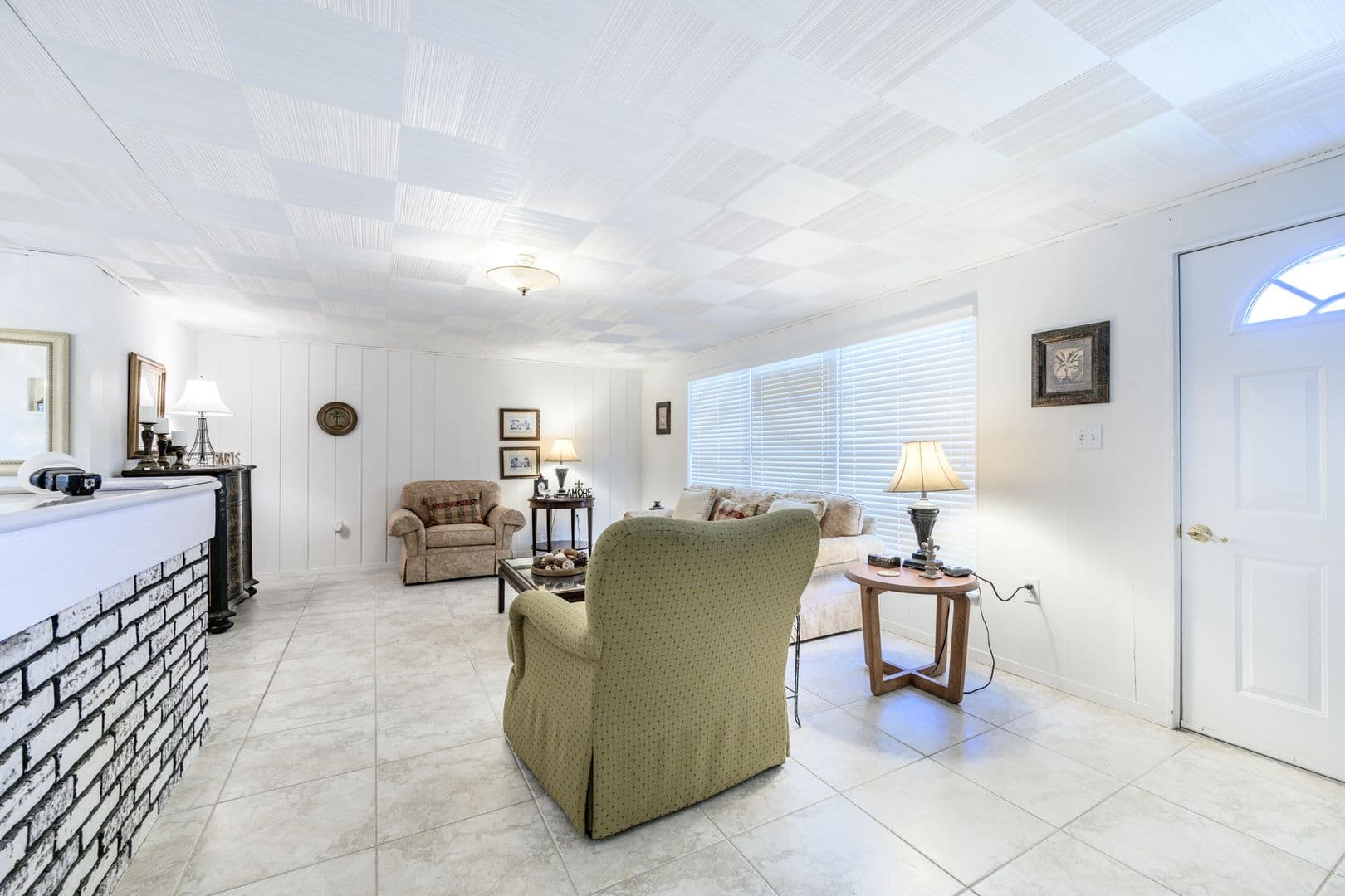 Punta Gorda House: 330 Harvey St