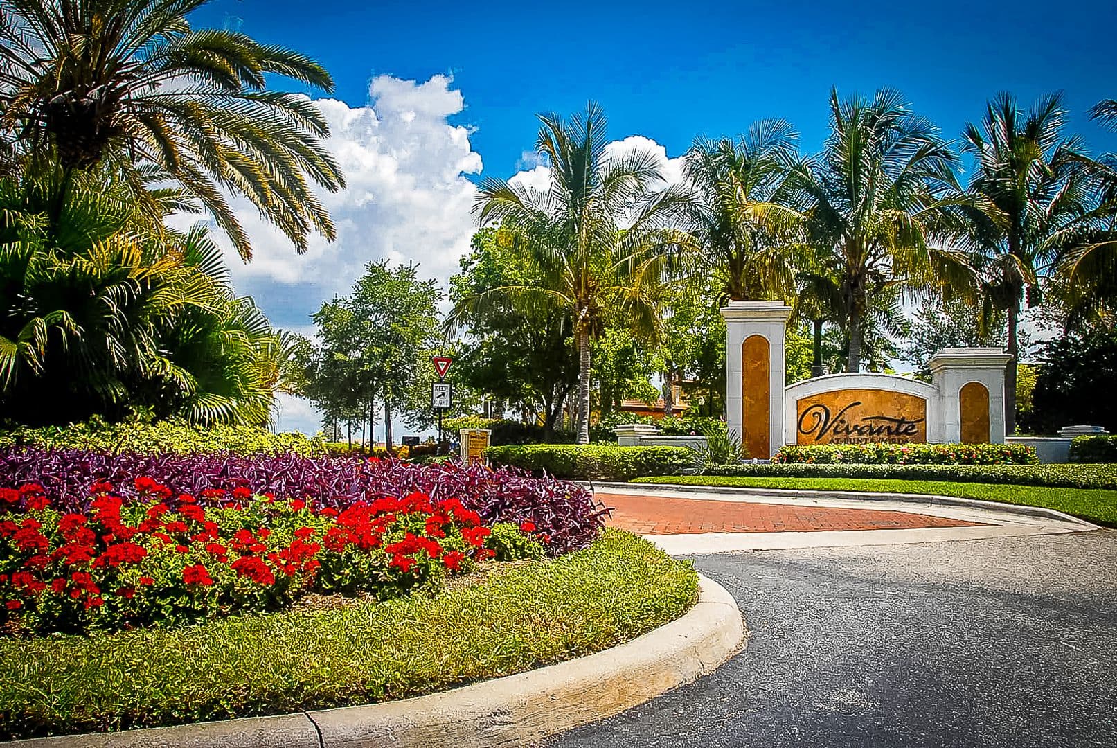Punta Gorda Condo: 99 Vivante Blvd., Bldg5 #404