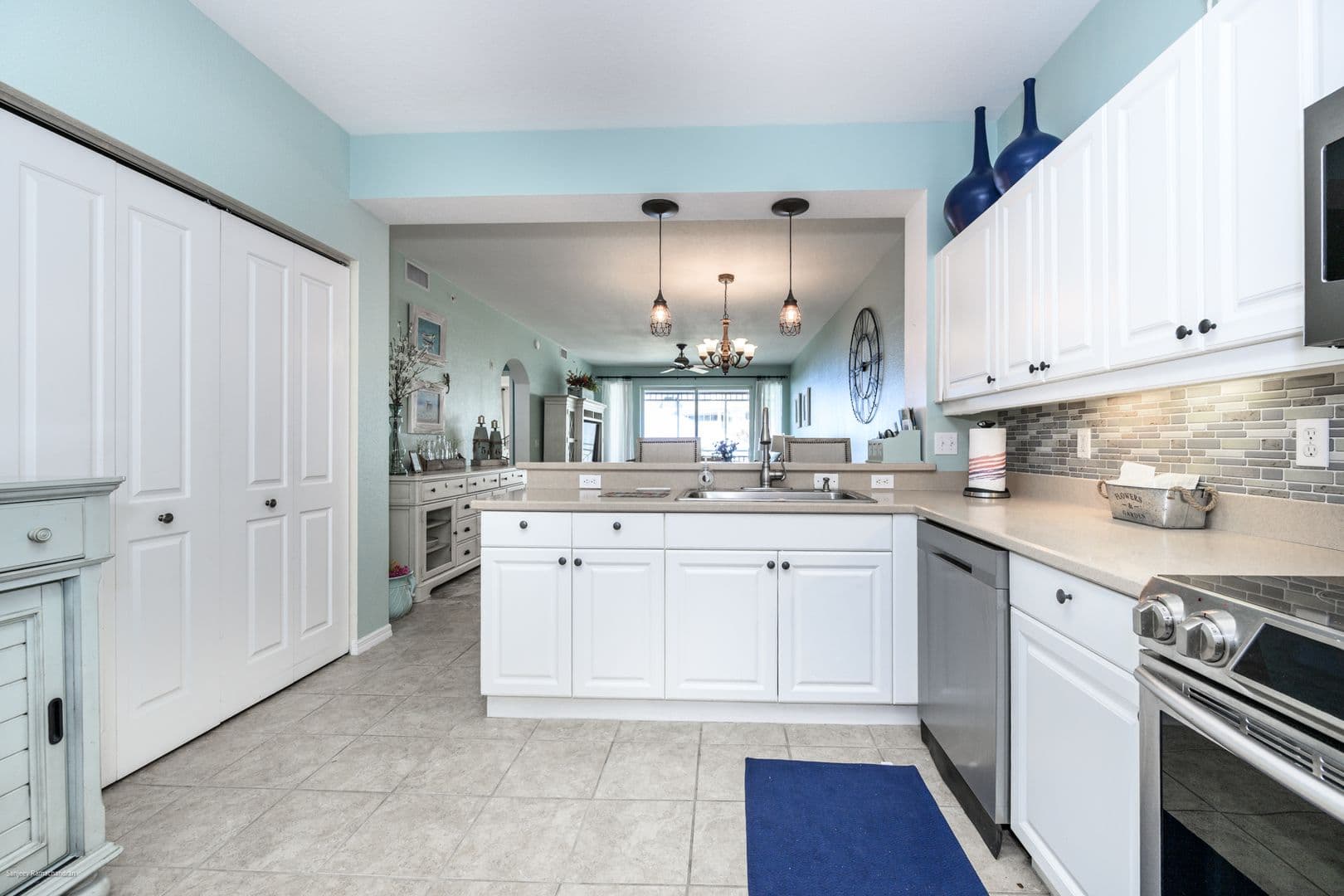 Port Charlotte Condo: 5125 Melbourne St #E201