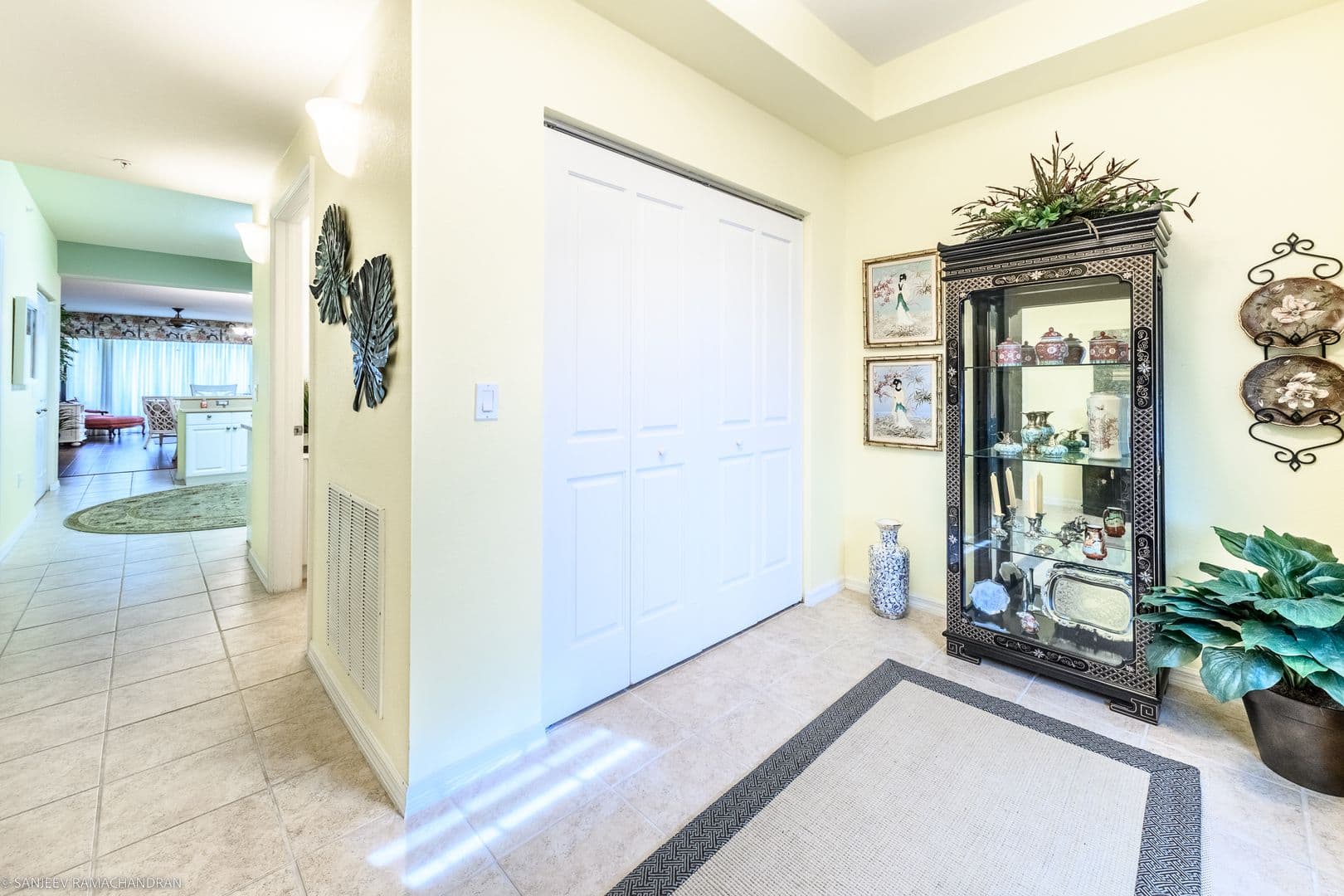 Port Charlotte Apartment: 5119 Melbourne St. #C201