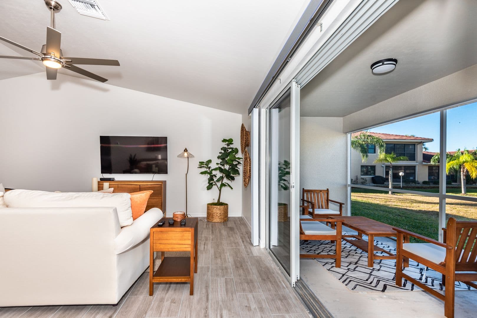 Punta Gorda Apartment: 219 Lewis Cir. #112