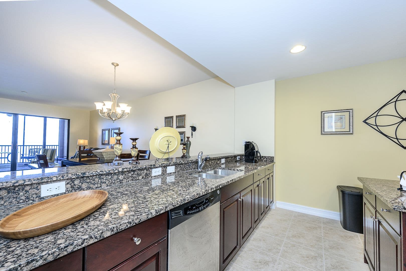 Punta Gorda Condo: 85 Vivante Blvd, Blgg 19, #402 ( aka 8542)