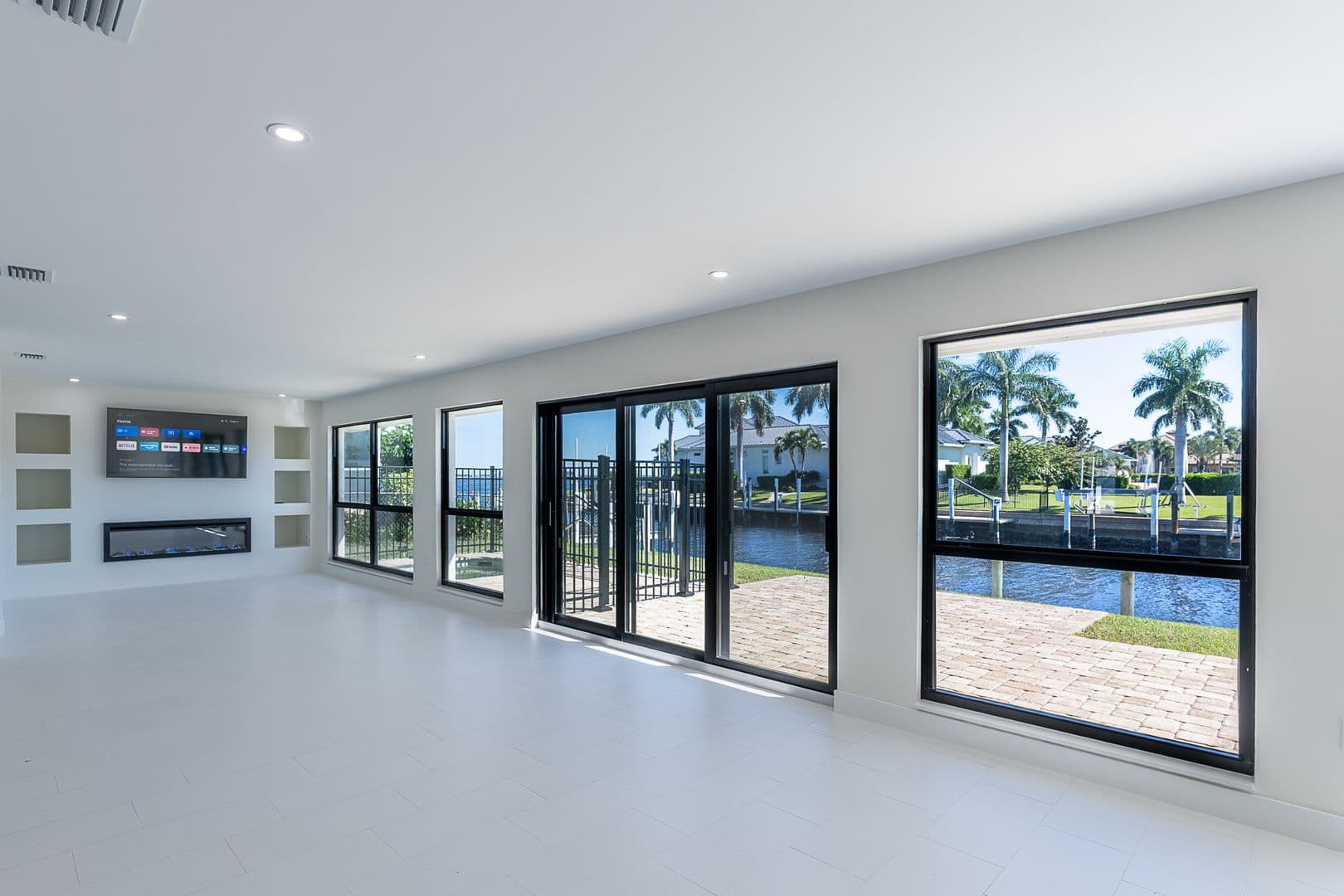 Punta Gorda House: 12 Sabal Dr