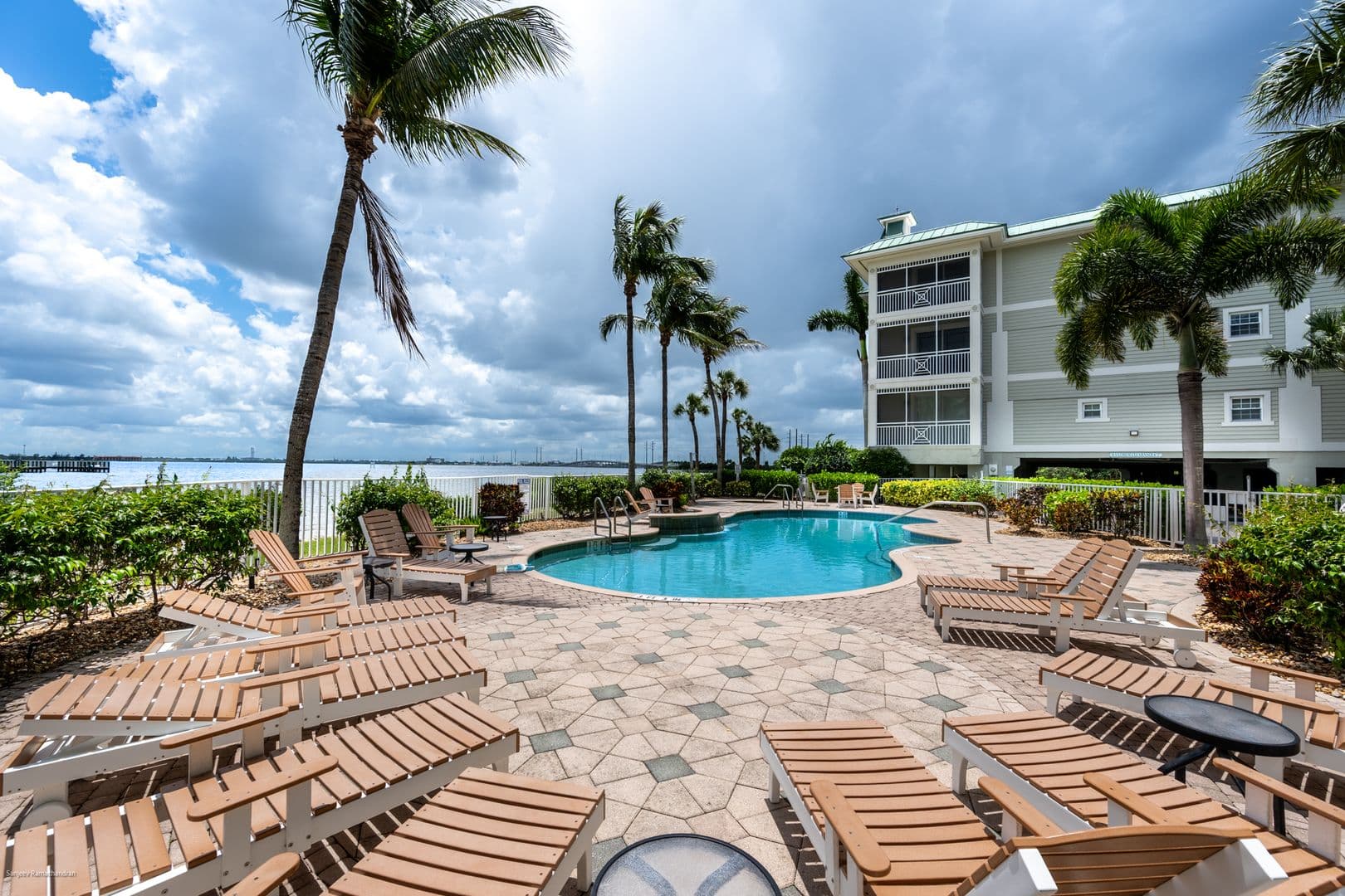 Punta Gorda Condo: 5116 Melbourne St  #B303