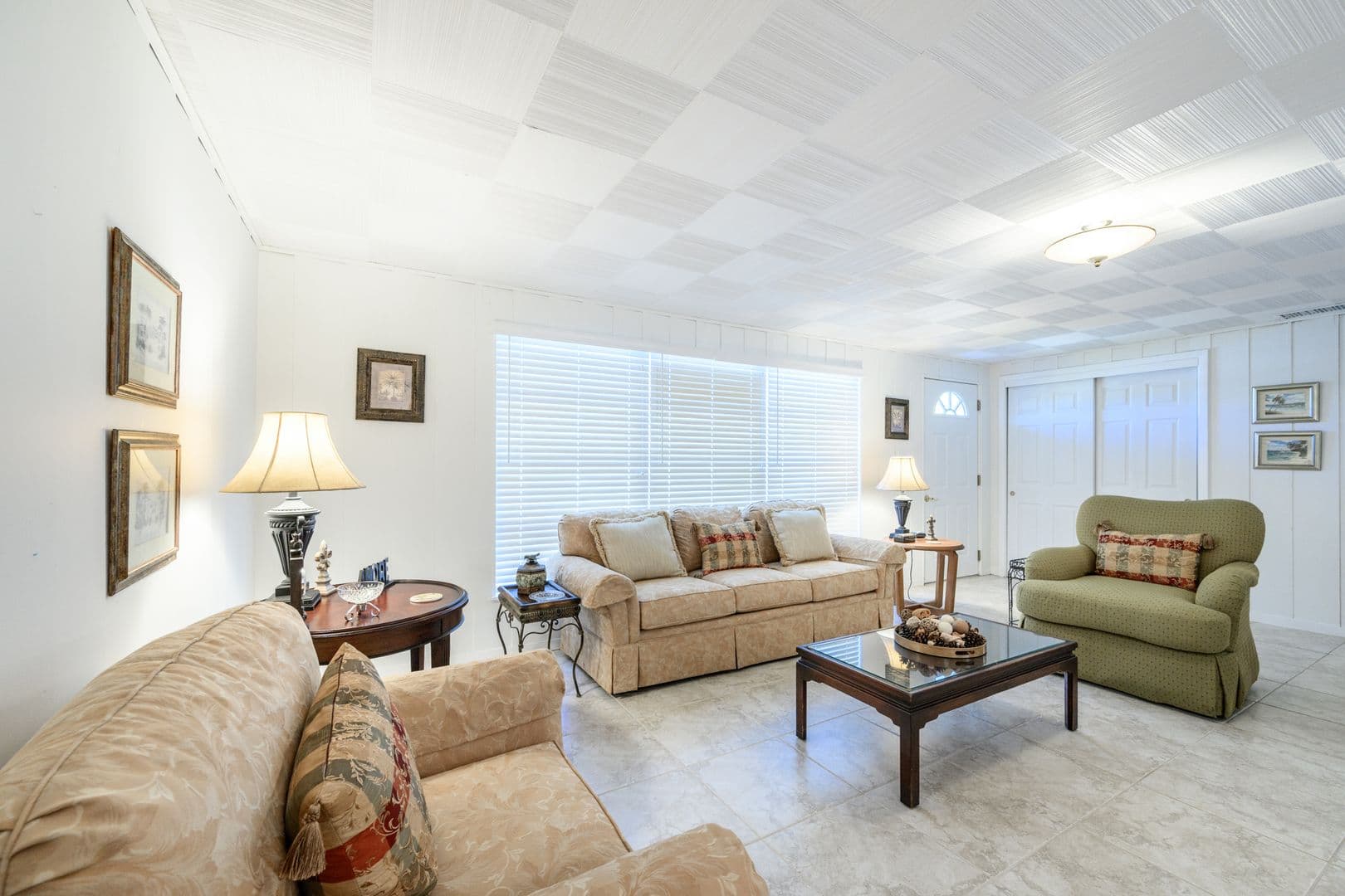 Punta Gorda House: 330 Harvey St