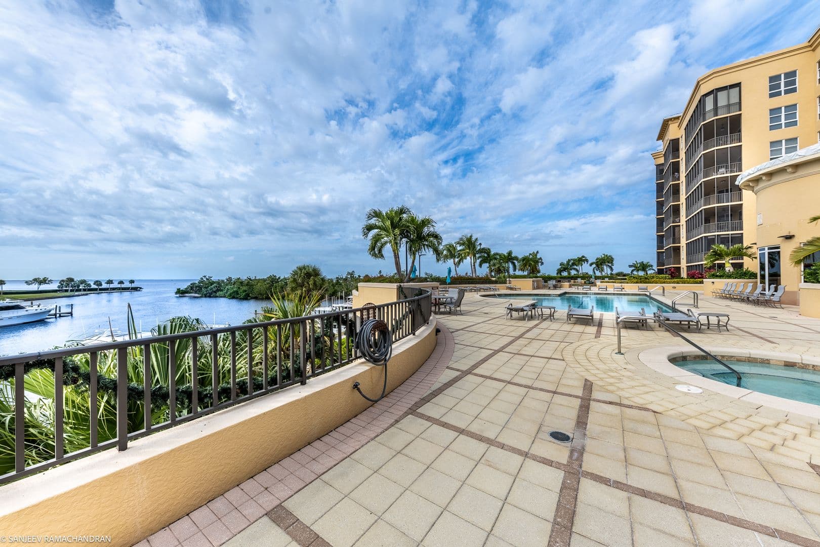 Punta Gorda Apartment: 3313 Sunset Key Cir. #403