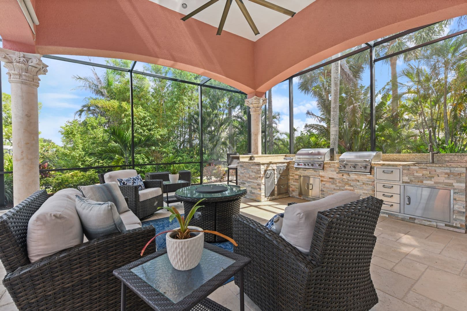 Port Charlotte Apartment: 4409 Crews Ct