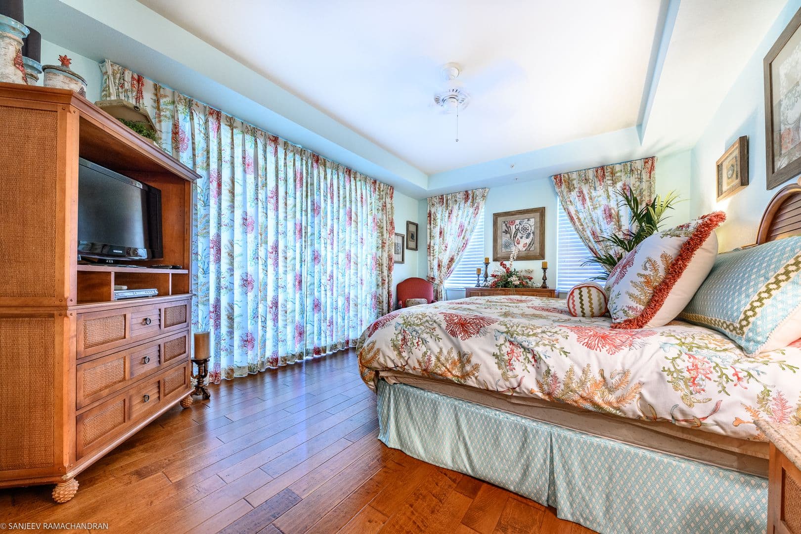 Port Charlotte Apartment: 5119 Melbourne St. #C201
