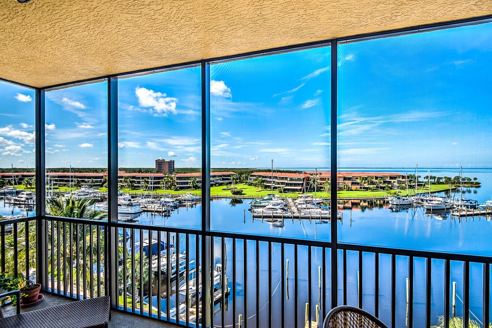 Punta Gorda Apartment: 3313 Sunset Key Cir. #403