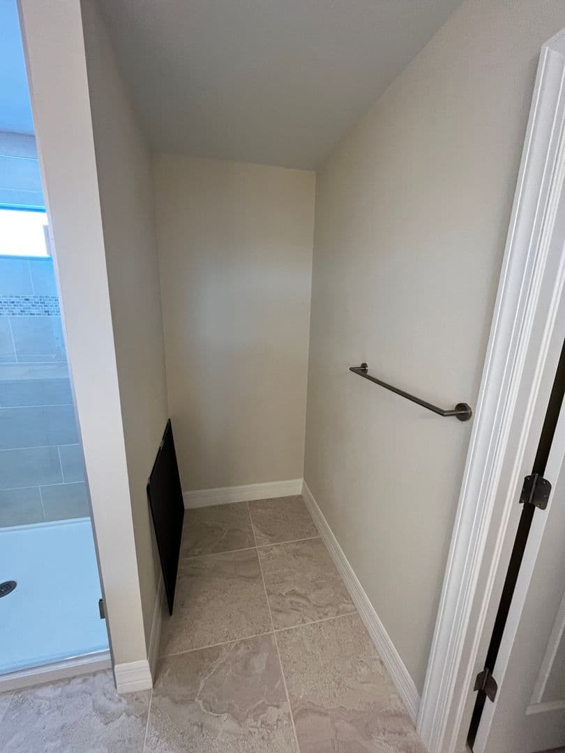 North Port House: 2541 Buckthorn Loop