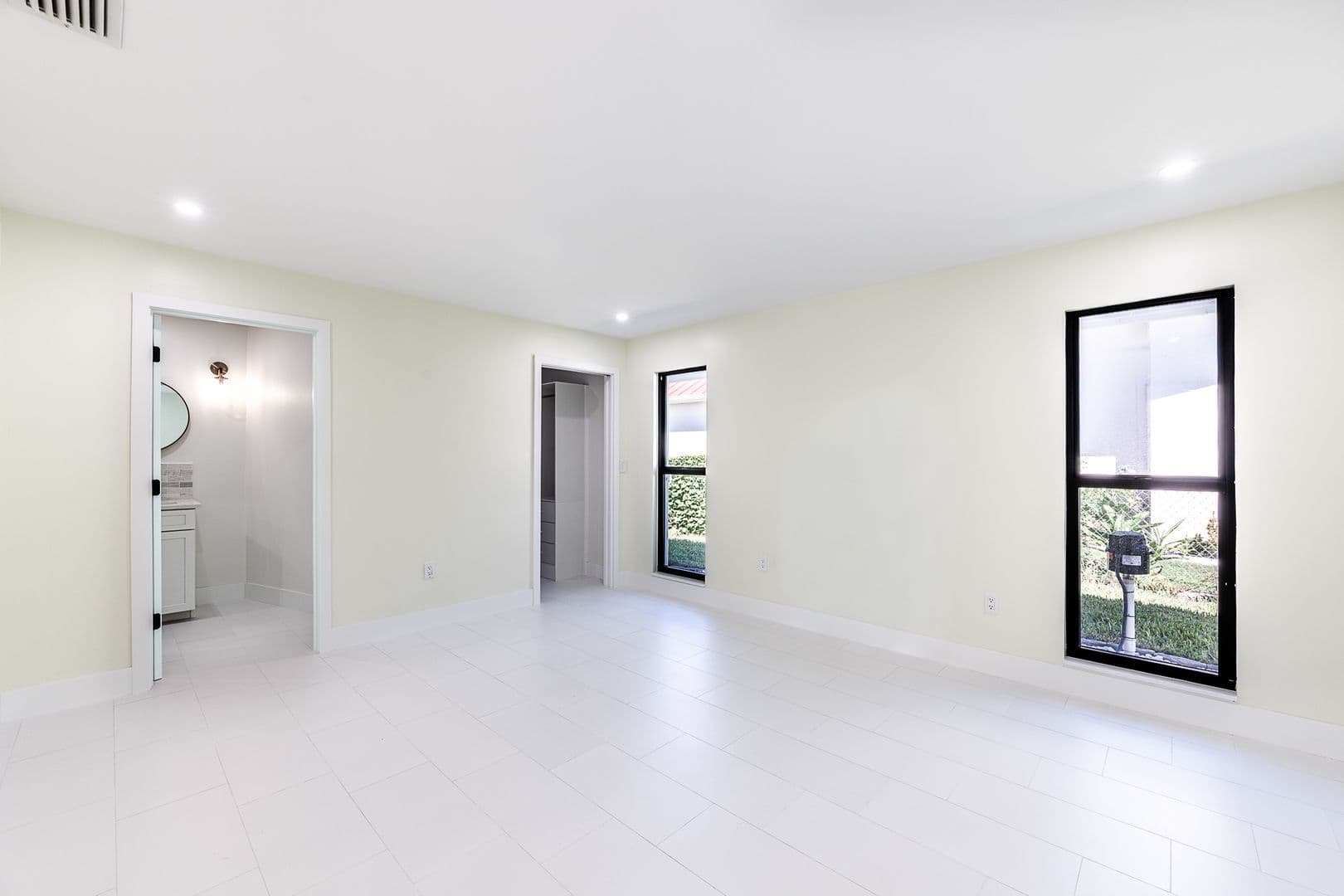 Punta Gorda House: 12 Sabal Dr