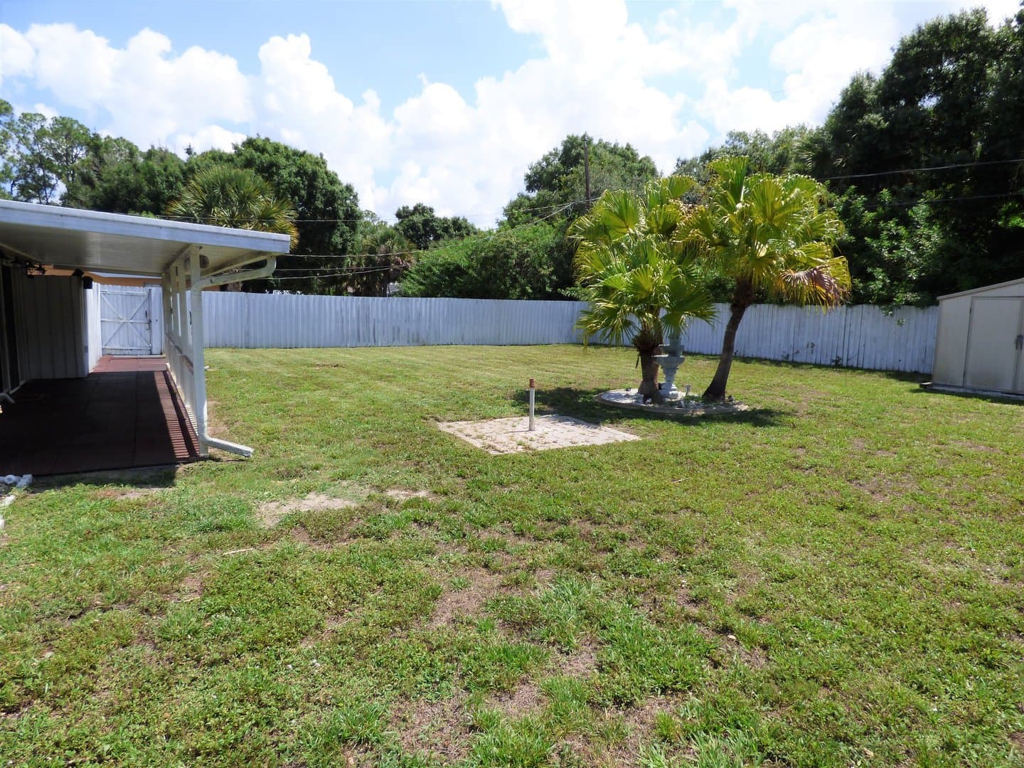 Port Charlotte House: 1358 Arrow St.