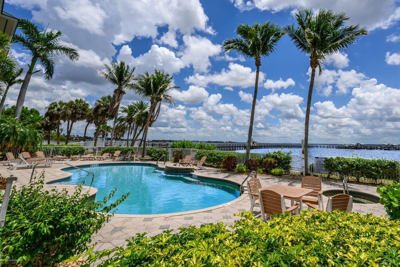 Punta Gorda Condo: 5116 Melbourne St  #B303