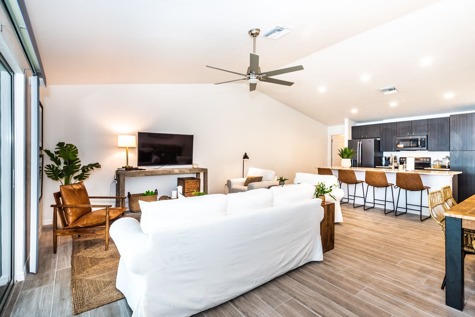 Punta Gorda Apartment: 215 Lewis Circle #111