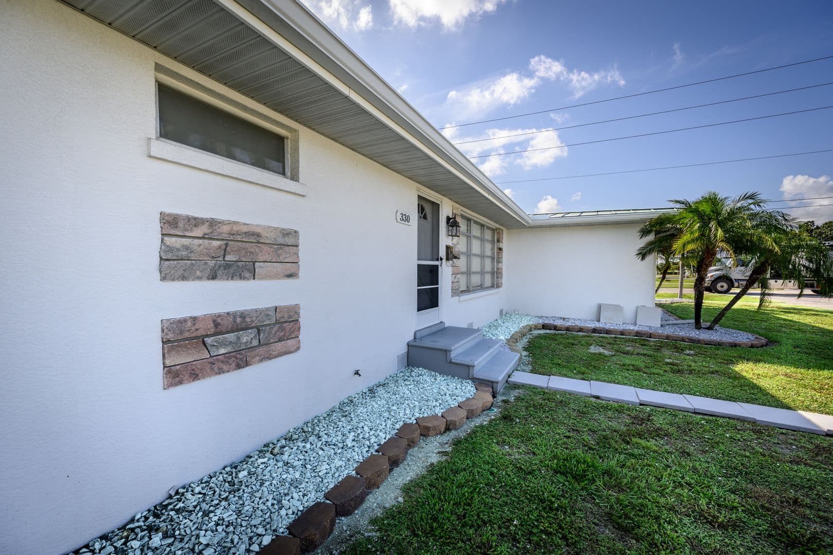 Punta Gorda House: 330 Harvey St