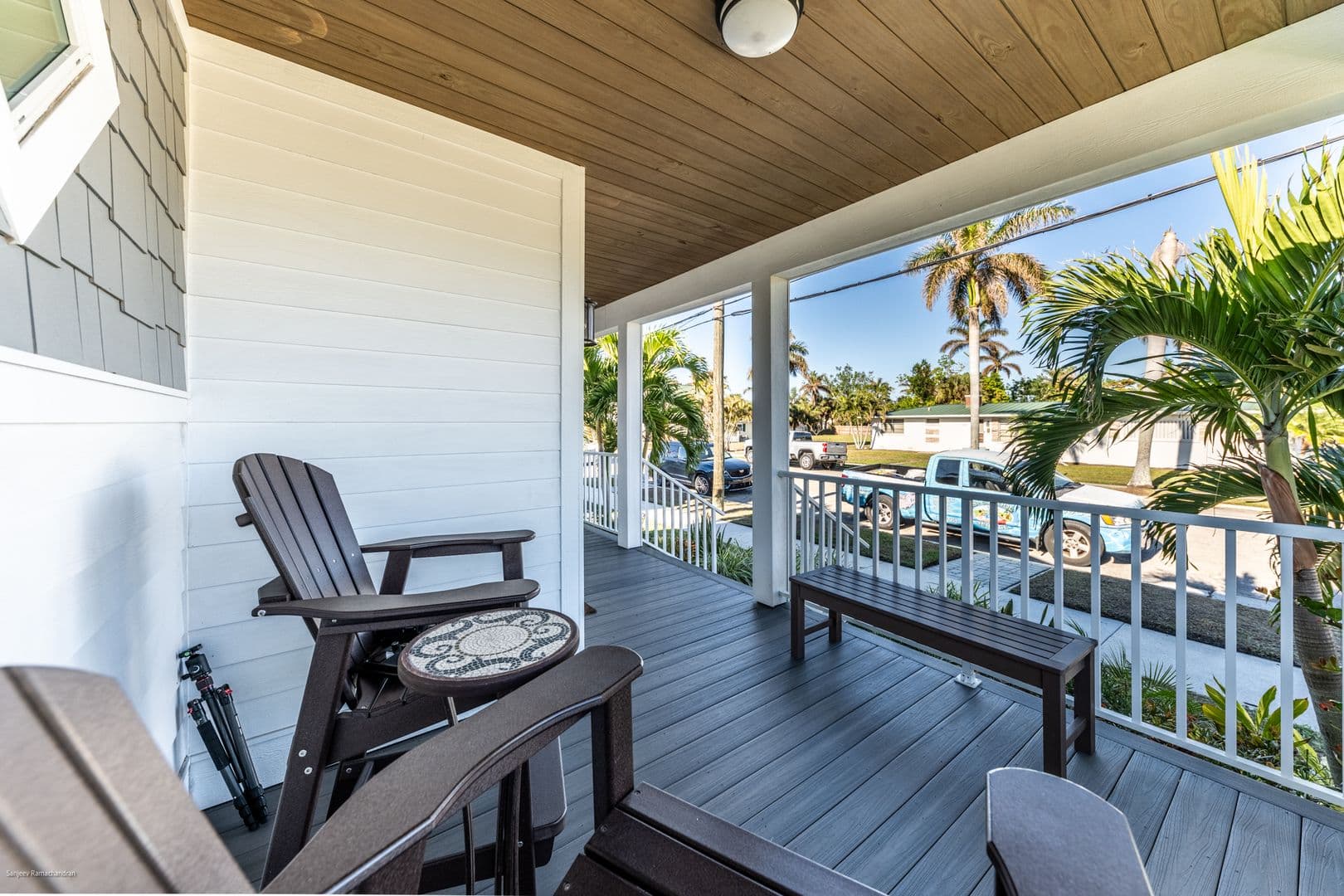 Punta Gorda Apartment: 327 Harvey St