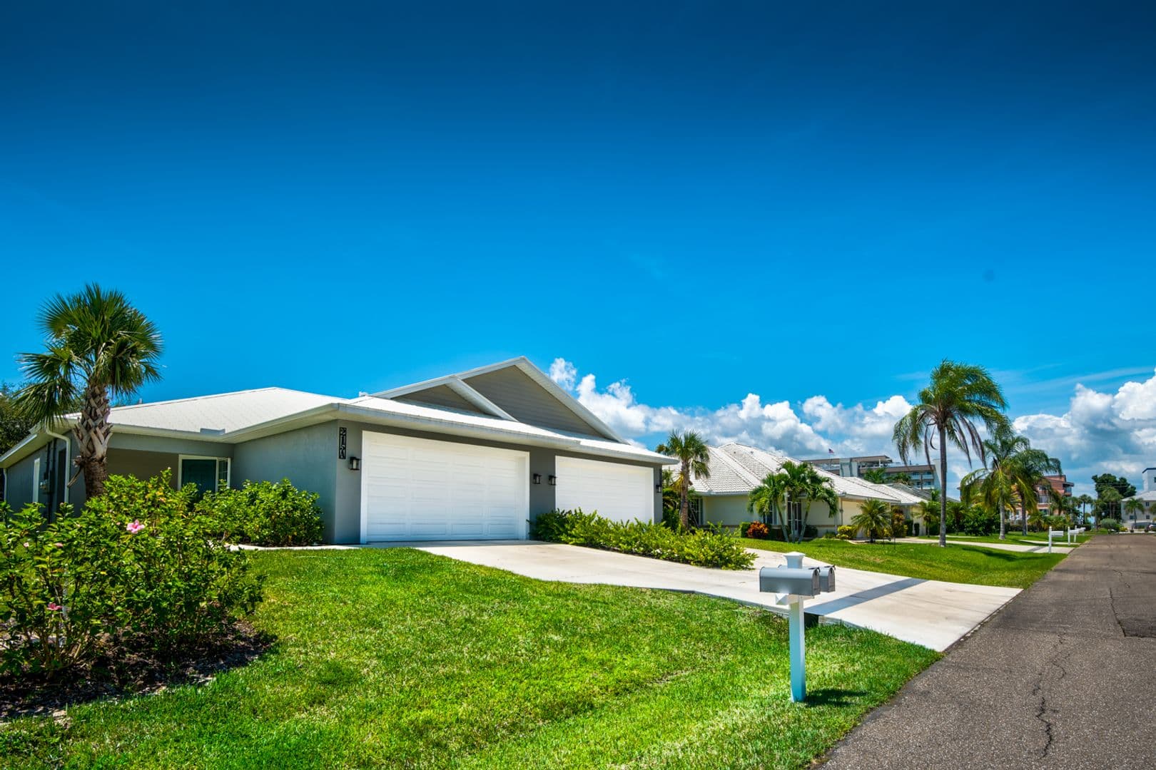Punta Gorda Apartment: 215 Lewis Circle #111