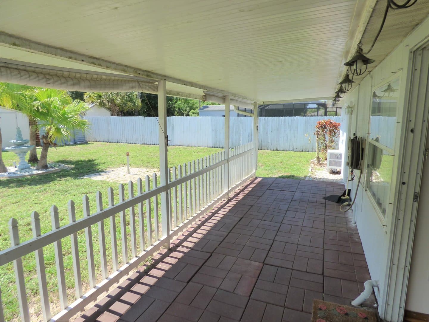 Port Charlotte House: 1358 Arrow St.