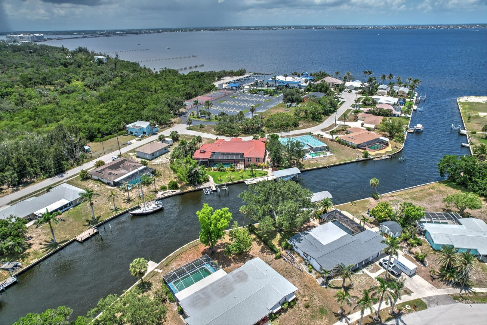 Port Charlotte Apartment: 4409 Crews Ct
