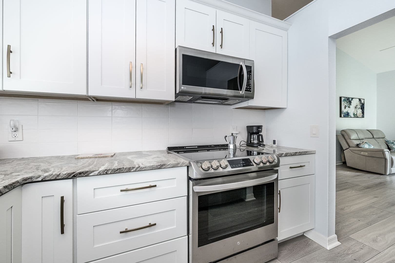 Port Charlotte House: 19584 Carob Ct