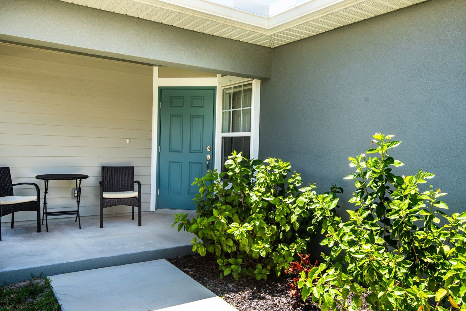 Punta Gorda Apartment: 215 Lewis Circle #111