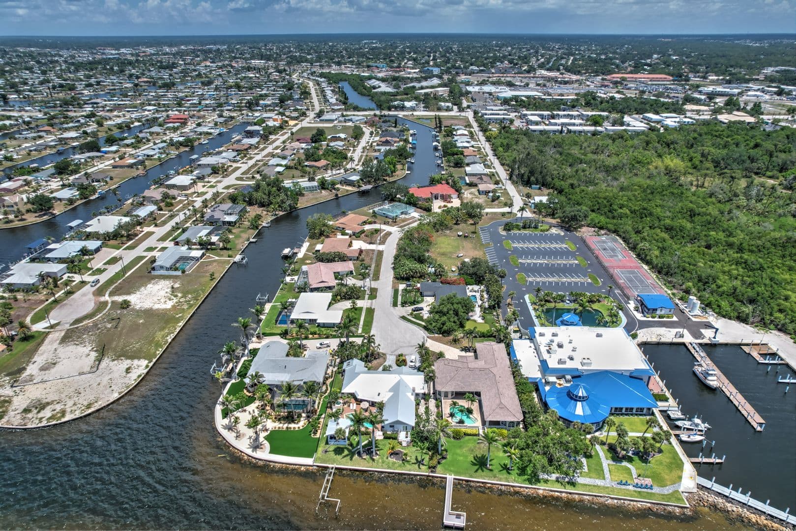 Port Charlotte Apartment: 4409 Crews Ct