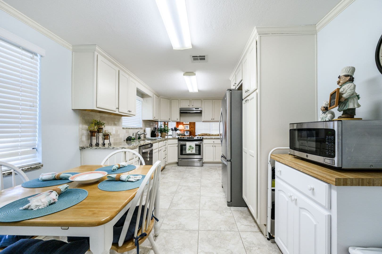 Punta Gorda House: 330 Harvey St